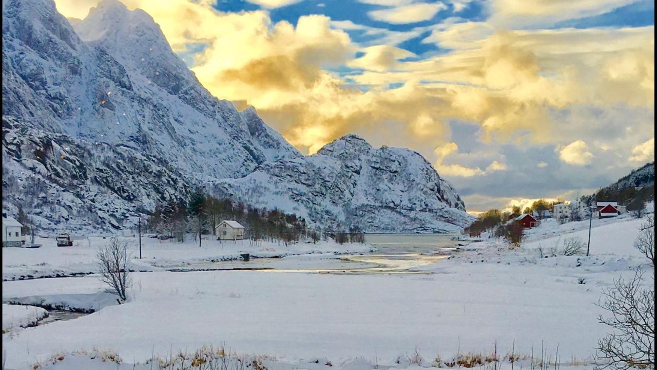 Lofoten Fjord Lodge Saupstad  Экстерьер фото